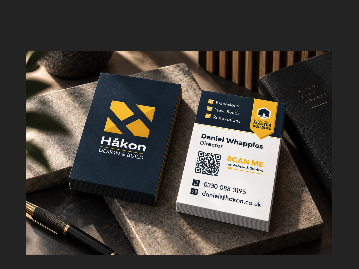 H&aring;kon Design & Build business cards